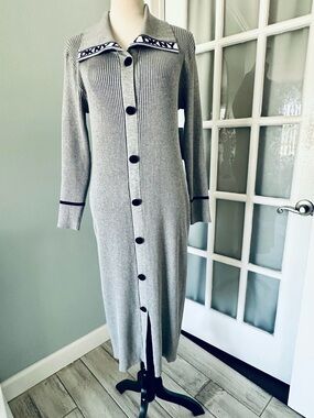 DKNY Light Gray Ribbed Button-Front Cardigan Dress